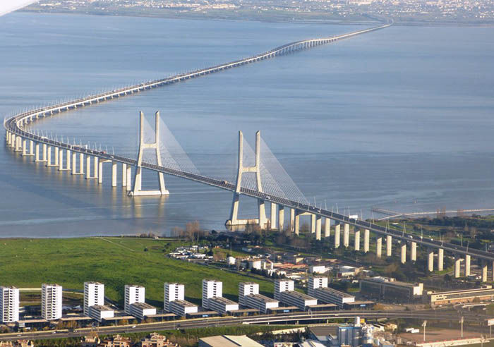 Audioguide of Lisbon - Vasco de Gama Bridge
